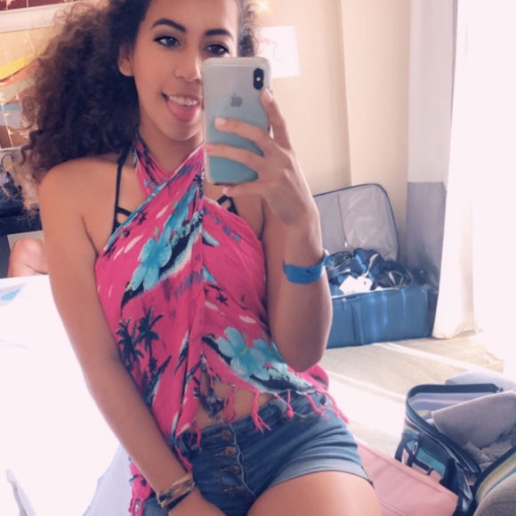 Meet your Posher, Meghan - Picture 1 of 1